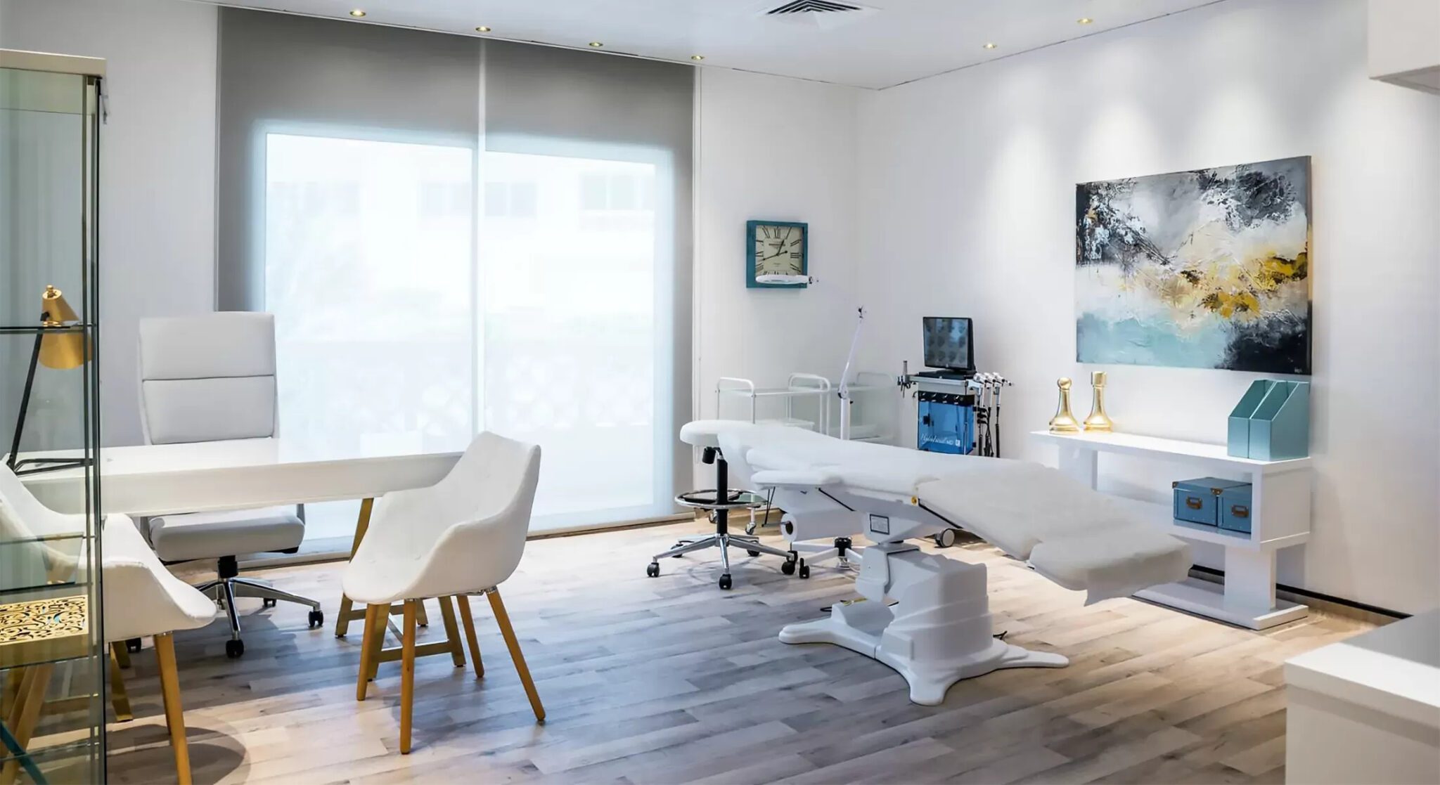 Choosing the Right Aesthetics Clinic: 7 Questions to Ask Before Booking