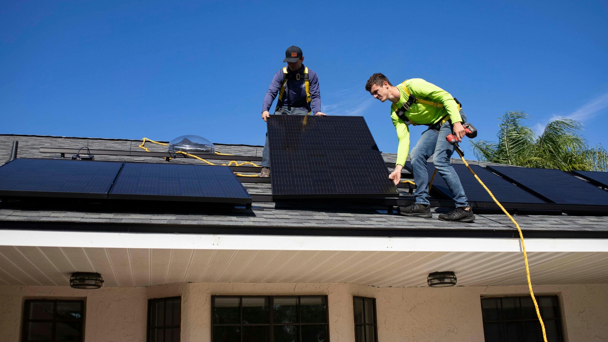Solar Panels for Urban Homes: Challenges and Smart Solutions