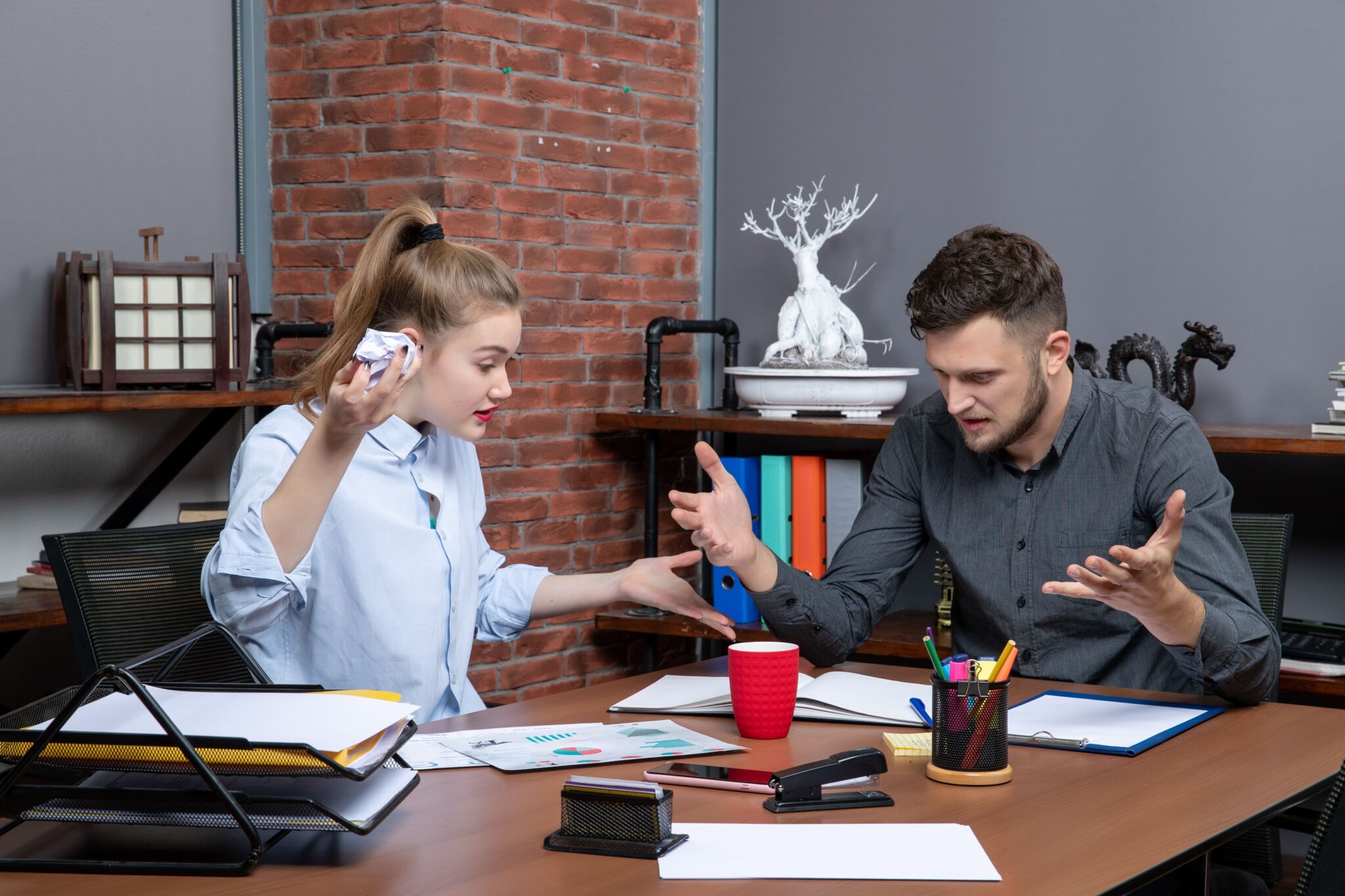 Bookkeeping mistakes small business owners should avoid in 2025