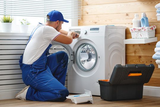 Common Automatic Washing Machine Problems and How to Fix Them 1 360 F 198659488 BT7evs4AEwey5wqrllvQTZYGezk4YaCZ